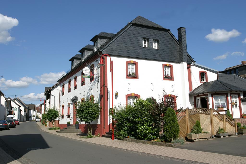 Hotel & Restaurant Huellen Barweiler Esterno foto