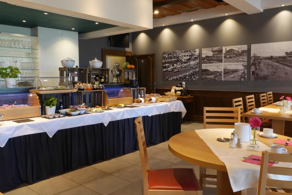 Hotel & Restaurant Huellen Barweiler Esterno foto